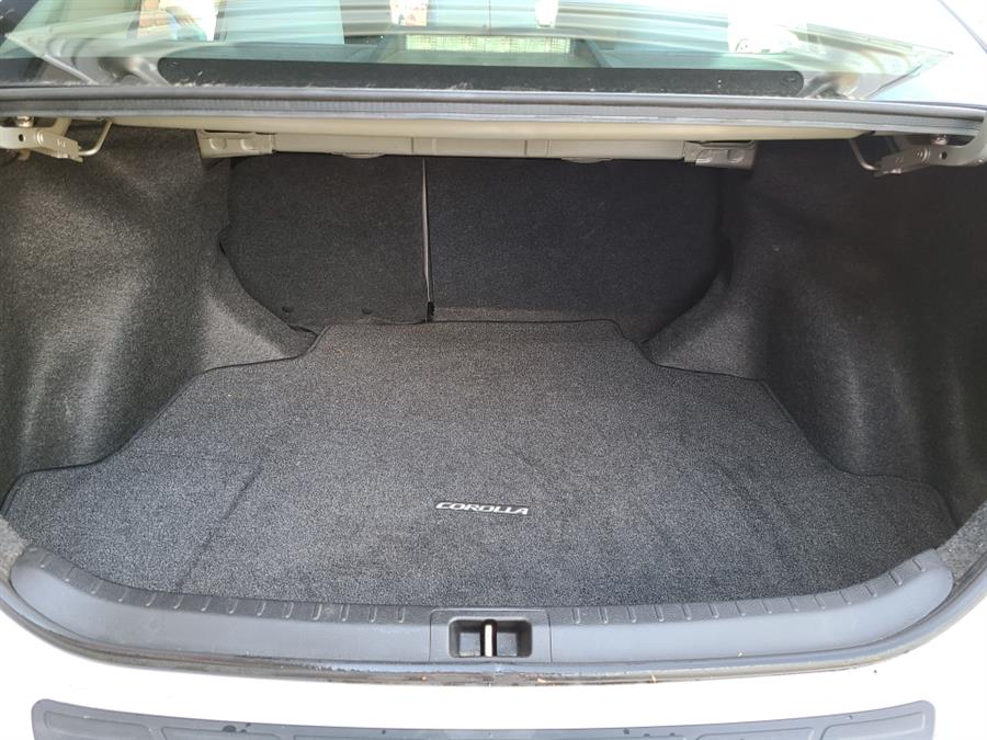 2015 Toyota Corolla 4dr Sedan LE, available for sale in Waterbury, Connecticut | National Auto Brokers, Inc.. Waterbury, Connecticut 2015 Toyota Corolla 4dr Sedan LE, available for sale in Waterbury, Connecticut | National Auto Brokers, Inc.. Waterbury, Connecticut