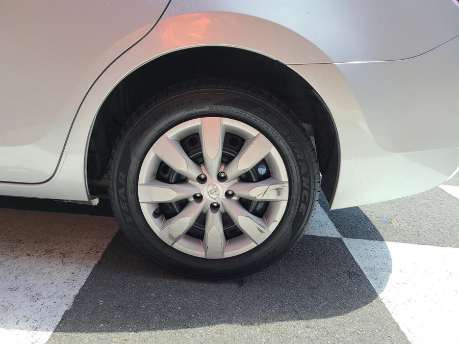 2015 Toyota Corolla 4dr Sedan LE, available for sale in Waterbury, Connecticut | National Auto Brokers, Inc.. Waterbury, Connecticut 2015 Toyota Corolla 4dr Sedan LE, available for sale in Waterbury, Connecticut | National Auto Brokers, Inc.. Waterbury, Connecticut