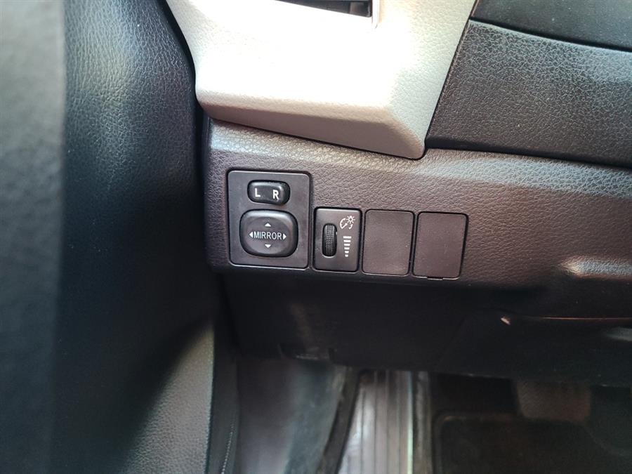 2015 Toyota Corolla 4dr Sedan LE, available for sale in Waterbury, Connecticut | National Auto Brokers, Inc.. Waterbury, Connecticut 2015 Toyota Corolla 4dr Sedan LE, available for sale in Waterbury, Connecticut | National Auto Brokers, Inc.. Waterbury, Connecticut