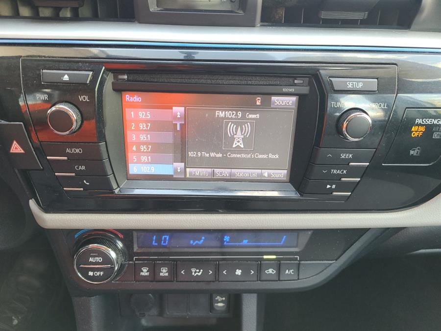 2015 Toyota Corolla 4dr Sedan LE, available for sale in Waterbury, Connecticut | National Auto Brokers, Inc.. Waterbury, Connecticut 2015 Toyota Corolla 4dr Sedan LE, available for sale in Waterbury, Connecticut | National Auto Brokers, Inc.. Waterbury, Connecticut