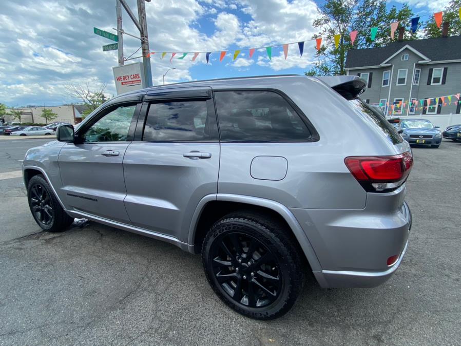 Used Jeep Grand Cherokee Altitude 4x4 2017 | VEB Auto Sales. Hartford, Connecticut Used Jeep Grand Cherokee Altitude 4x4 2017 | VEB Auto Sales. Hartford, Connecticut
