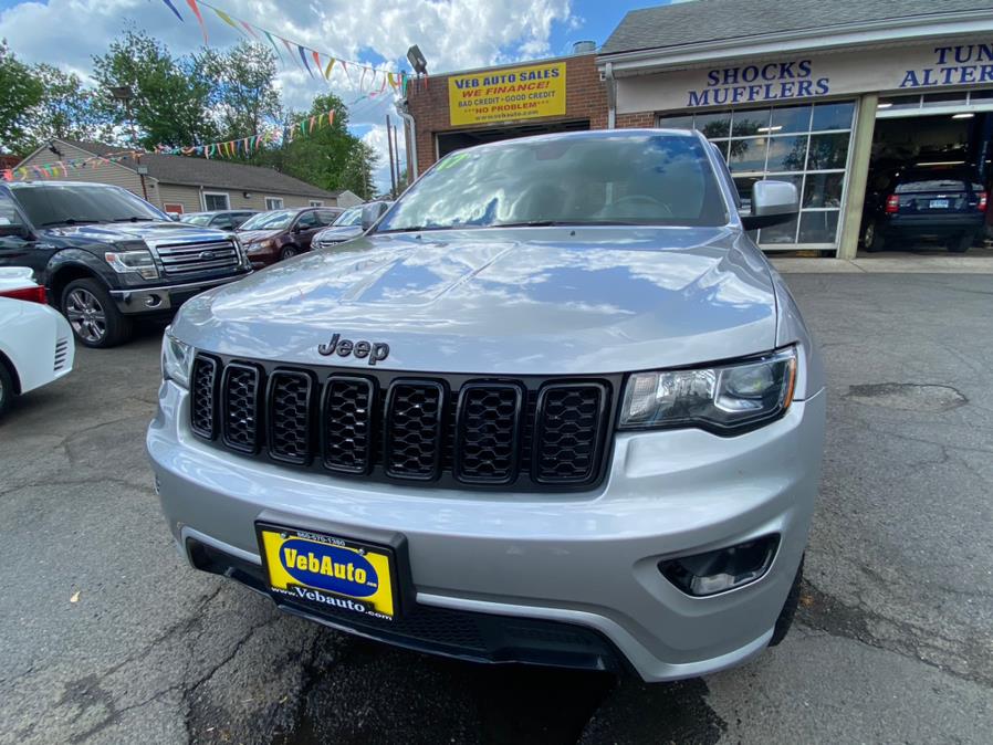 Used Jeep Grand Cherokee Altitude 4x4 2017 | VEB Auto Sales. Hartford, Connecticut Used Jeep Grand Cherokee Altitude 4x4 2017 | VEB Auto Sales. Hartford, Connecticut