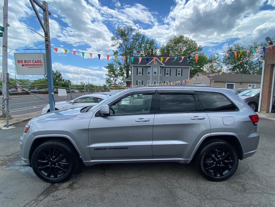 Used Jeep Grand Cherokee Altitude 4x4 2017 | VEB Auto Sales. Hartford, Connecticut Used Jeep Grand Cherokee Altitude 4x4 2017 | VEB Auto Sales. Hartford, Connecticut
