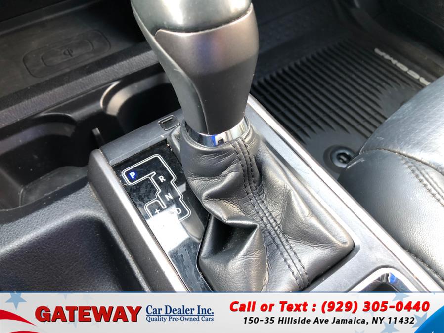 2019 Toyota Tacoma 4WD TRD Sport Double Cab 6'' Bed V6 AT (Natl), available for sale in Jamaica, New York | Gateway Car Dealer Inc. Jamaica, New York 2019 Toyota Tacoma 4WD TRD Sport Double Cab 6'' Bed V6 AT (Natl), available for sale in Jamaica, New York | Gateway Car Dealer Inc. Jamaica, New York