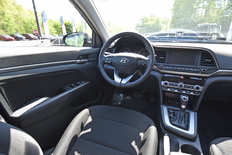Used Hyundai Elantra SEL IVT 2020 | Highline Car Connection. Waterbury, Connecticut Used Hyundai Elantra SEL IVT 2020 | Highline Car Connection. Waterbury, Connecticut