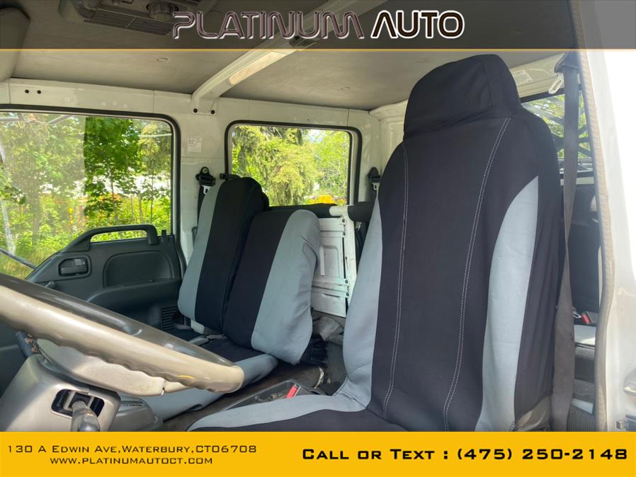 2003 GMC W4S042 14500 GVWR DSL CRW 150" WB OBT PWL, available for sale in Waterbury, Connecticut | Platinum Auto Care. Waterbury, Connecticut 2003 GMC W4S042 14500 GVWR DSL CRW 150" WB OBT PWL, available for sale in Waterbury, Connecticut | Platinum Auto Care. Waterbury, Connecticut