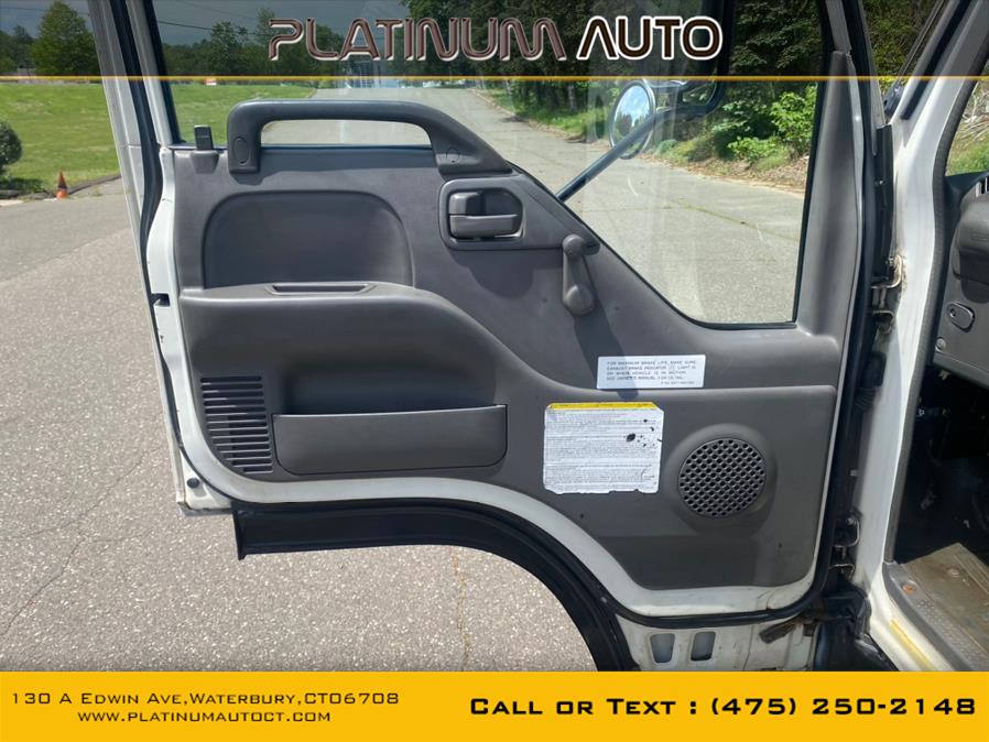 2003 GMC W4S042 14500 GVWR DSL CRW 150" WB OBT PWL, available for sale in Waterbury, Connecticut | Platinum Auto Care. Waterbury, Connecticut 2003 GMC W4S042 14500 GVWR DSL CRW 150" WB OBT PWL, available for sale in Waterbury, Connecticut | Platinum Auto Care. Waterbury, Connecticut