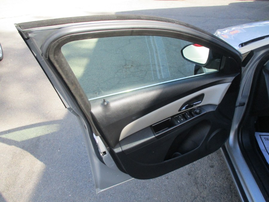 2012 Chevrolet Cruze 4dr Sdn LS, available for sale in Meriden, Connecticut | Cos Central Auto. Meriden, Connecticut 2012 Chevrolet Cruze 4dr Sdn LS, available for sale in Meriden, Connecticut | Cos Central Auto. Meriden, Connecticut
