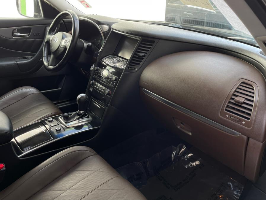 Used INFINITI FX35 RWD 4dr 2011 | Green Light Auto. Corona, California Used INFINITI FX35 RWD 4dr 2011 | Green Light Auto. Corona, California