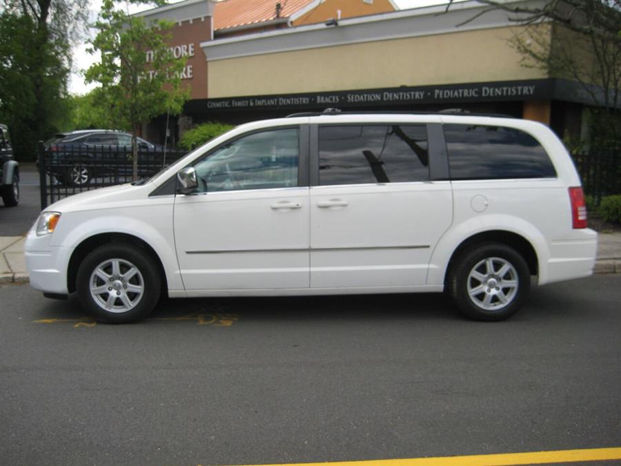 Used Chrysler Town And Country Touring 4dr Mini Van 2010 | Rite Choice Auto Inc.. Massapequa, New York Used Chrysler Town And Country Touring 4dr Mini Van 2010 | Rite Choice Auto Inc.. Massapequa, New York