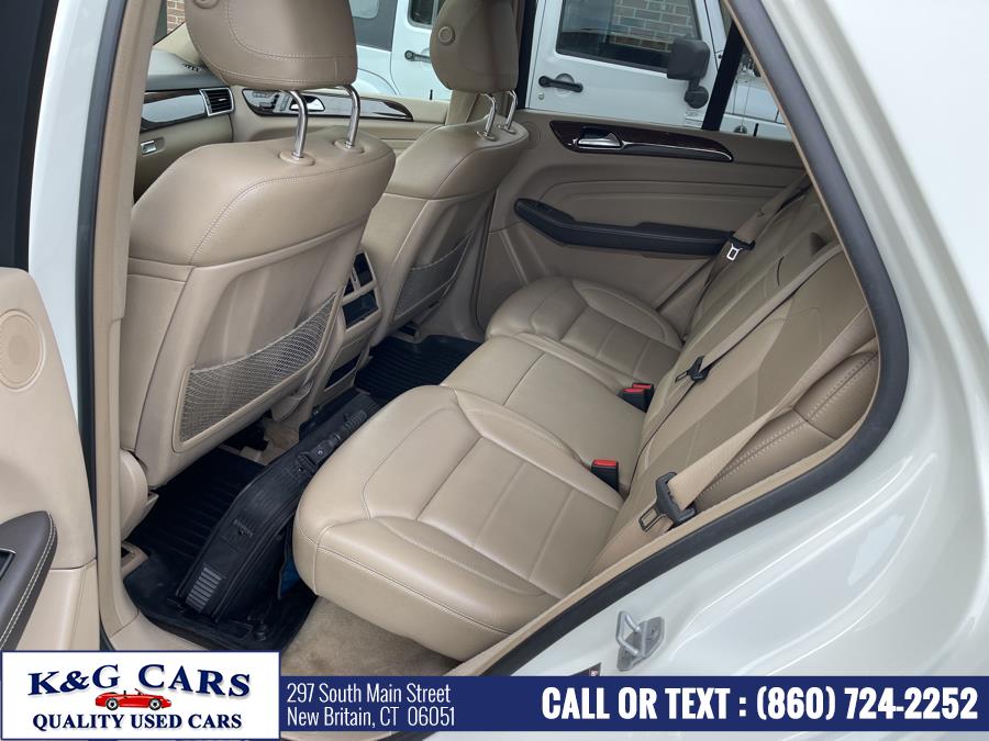 Used Mercedes-Benz M-Class 4MATIC 4dr ML350 2012 | K and G Cars . New Britain, Connecticut Used Mercedes-Benz M-Class 4MATIC 4dr ML350 2012 | K and G Cars . New Britain, Connecticut
