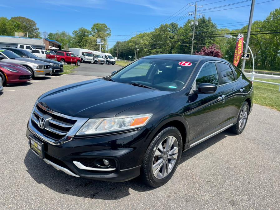 Used Honda Crosstour 4WD V6 5dr EX-L w/Navi 2014 | Mike And Tony Auto Sales, Inc. South Windsor, Connecticut