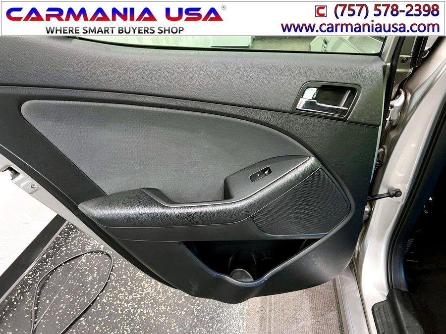 Used Kia Optima Hybrid Sedan 4D 2012 | CARMANIA USA. Chesapeake, Virginia Used Kia Optima Hybrid Sedan 4D 2012 | CARMANIA USA. Chesapeake, Virginia