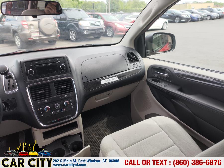 2012 Dodge Grand Caravan 4dr Wgn SE, available for sale in East Windsor, Connecticut | Car City LLC. East Windsor, Connecticut 2012 Dodge Grand Caravan 4dr Wgn SE, available for sale in East Windsor, Connecticut | Car City LLC. East Windsor, Connecticut