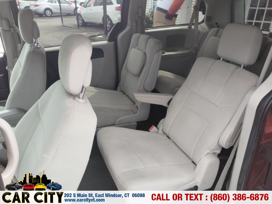 2012 Dodge Grand Caravan 4dr Wgn SE, available for sale in East Windsor, Connecticut | Car City LLC. East Windsor, Connecticut 2012 Dodge Grand Caravan 4dr Wgn SE, available for sale in East Windsor, Connecticut | Car City LLC. East Windsor, Connecticut