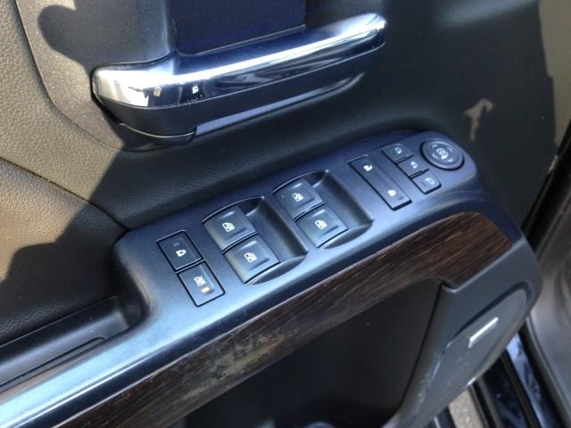 Used GMC Sierra 1500 Denali 4WD w/ Navi & rearCam 2018 | Car Revolution. Maple Shade, New Jersey Used GMC Sierra 1500 Denali 4WD w/ Navi & rearCam 2018 | Car Revolution. Maple Shade, New Jersey