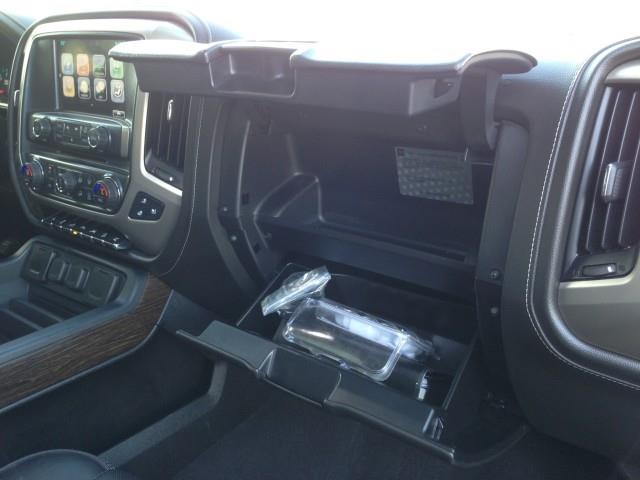 Used GMC Sierra 1500 Denali 4WD w/ Navi & rearCam 2018 | Car Revolution. Maple Shade, New Jersey Used GMC Sierra 1500 Denali 4WD w/ Navi & rearCam 2018 | Car Revolution. Maple Shade, New Jersey