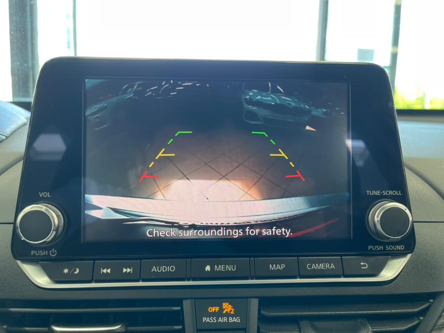 2020 Nissan Altima 2.5 SL Sedan, available for sale in Massapequa Park, New York | Power Motors East. Massapequa Park, New York 2020 Nissan Altima 2.5 SL Sedan, available for sale in Massapequa Park, New York | Power Motors East. Massapequa Park, New York