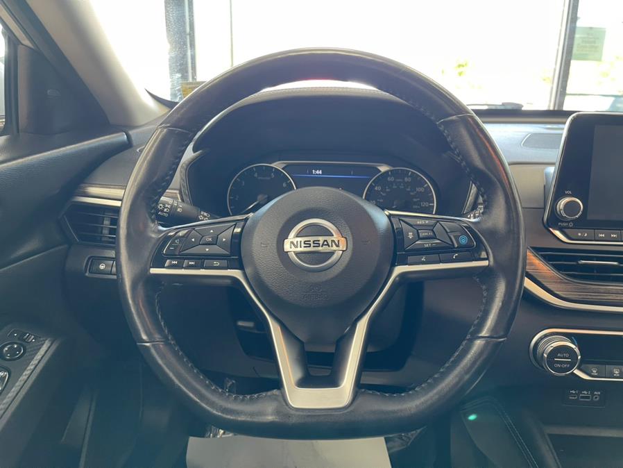 2020 Nissan Altima 2.5 SL Sedan, available for sale in Massapequa Park, New York | Power Motors East. Massapequa Park, New York 2020 Nissan Altima 2.5 SL Sedan, available for sale in Massapequa Park, New York | Power Motors East. Massapequa Park, New York