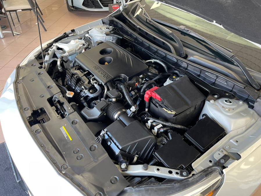 2020 Nissan Altima 2.5 SL Sedan, available for sale in Massapequa Park, New York | Power Motors East. Massapequa Park, New York 2020 Nissan Altima 2.5 SL Sedan, available for sale in Massapequa Park, New York | Power Motors East. Massapequa Park, New York