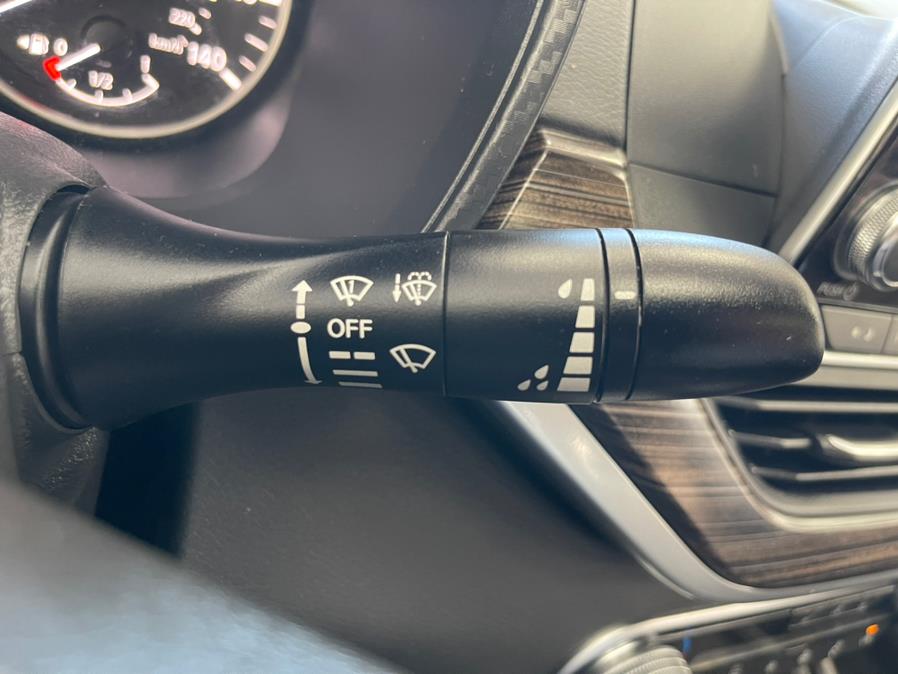 2020 Nissan Altima 2.5 SL Sedan, available for sale in Massapequa Park, New York | Power Motors East. Massapequa Park, New York 2020 Nissan Altima 2.5 SL Sedan, available for sale in Massapequa Park, New York | Power Motors East. Massapequa Park, New York