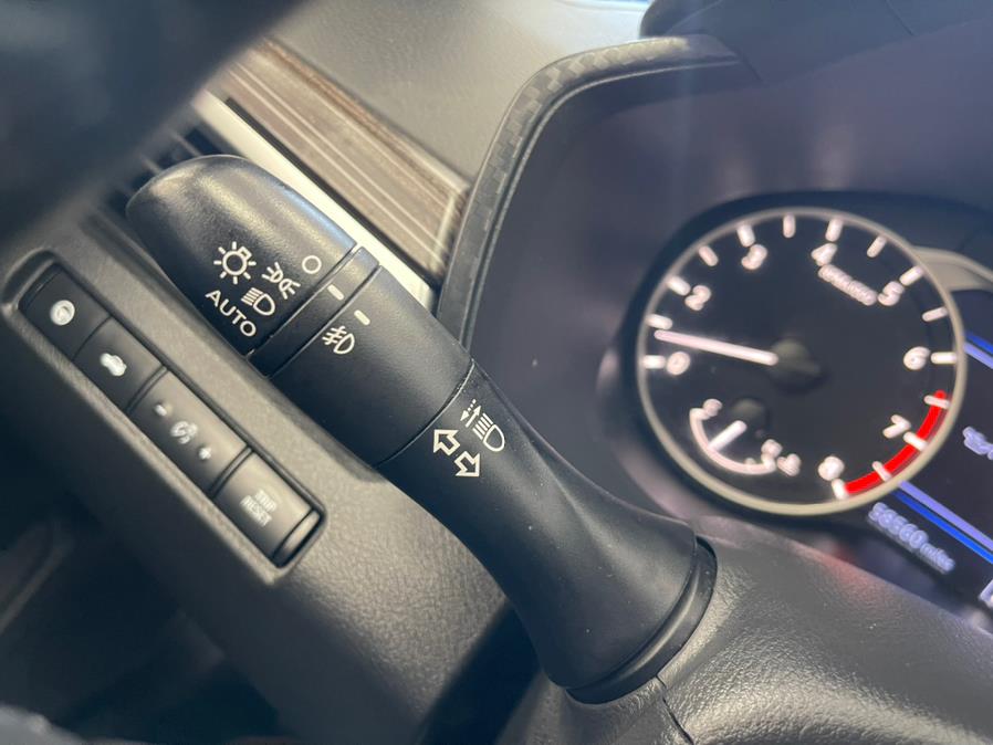 2020 Nissan Altima 2.5 SL Sedan, available for sale in Massapequa Park, New York | Power Motors East. Massapequa Park, New York 2020 Nissan Altima 2.5 SL Sedan, available for sale in Massapequa Park, New York | Power Motors East. Massapequa Park, New York