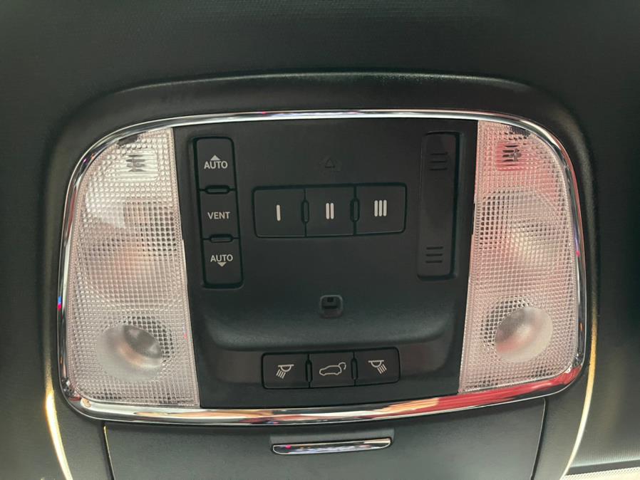 2019 Dodge Durango R/T AWD, available for sale in Massapequa Park, New York | Power Motors East. Massapequa Park, New York 2019 Dodge Durango R/T AWD, available for sale in Massapequa Park, New York | Power Motors East. Massapequa Park, New York