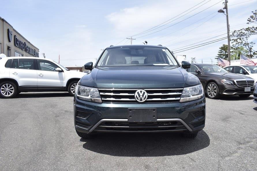 2019 Volkswagen Tiguan 2.0T SE, available for sale in Valley Stream, New York | Certified Performance Motors. Valley Stream, New York