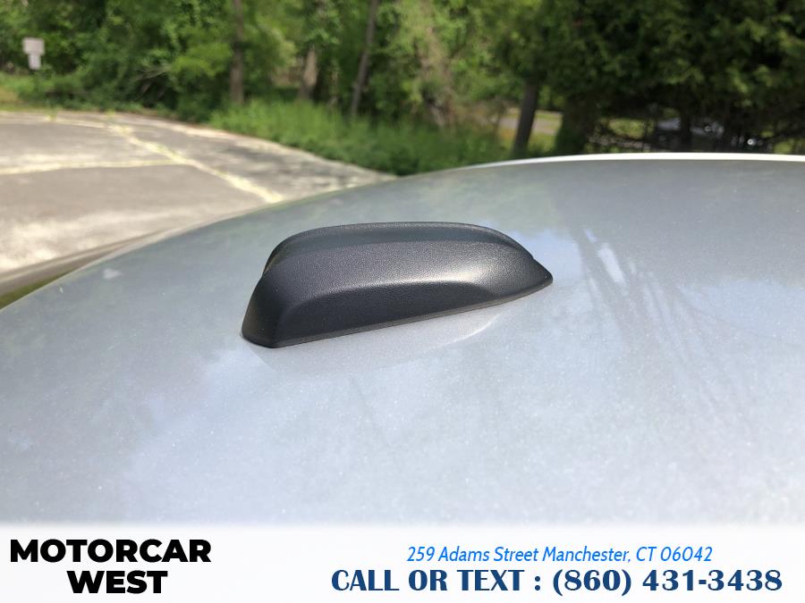 2013 Ford Taurus 4dr Sdn Limited AWD, available for sale in Manchester, Connecticut | Motorcar West. Manchester, Connecticut 2013 Ford Taurus 4dr Sdn Limited AWD, available for sale in Manchester, Connecticut | Motorcar West. Manchester, Connecticut