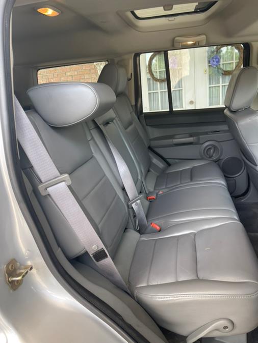 2006 Jeep Commander 4dr 4WD, available for sale in New Britain, Connecticut | Supreme Automotive. New Britain, Connecticut 2006 Jeep Commander 4dr 4WD, available for sale in New Britain, Connecticut | Supreme Automotive. New Britain, Connecticut