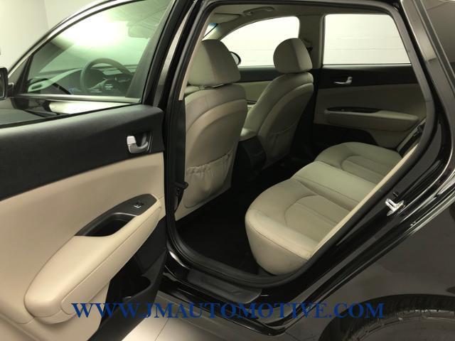 2016 Kia Optima 4dr Sdn LX, available for sale in Naugatuck, Connecticut | J&M Automotive Sls&Svc LLC. Naugatuck, Connecticut 2016 Kia Optima 4dr Sdn LX, available for sale in Naugatuck, Connecticut | J&M Automotive Sls&Svc LLC. Naugatuck, Connecticut