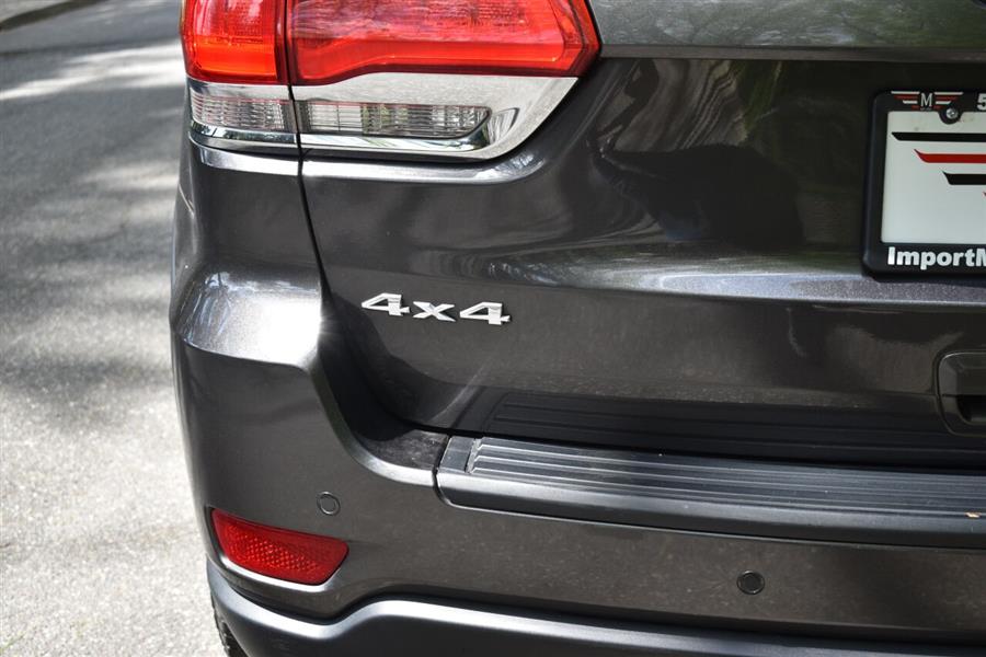 2019 Jeep Grand Cherokee Laredo 4x4 4dr SUV, available for sale in Great Neck, New York | Camy Cars. Great Neck, New York 2019 Jeep Grand Cherokee Laredo 4x4 4dr SUV, available for sale in Great Neck, New York | Camy Cars. Great Neck, New York