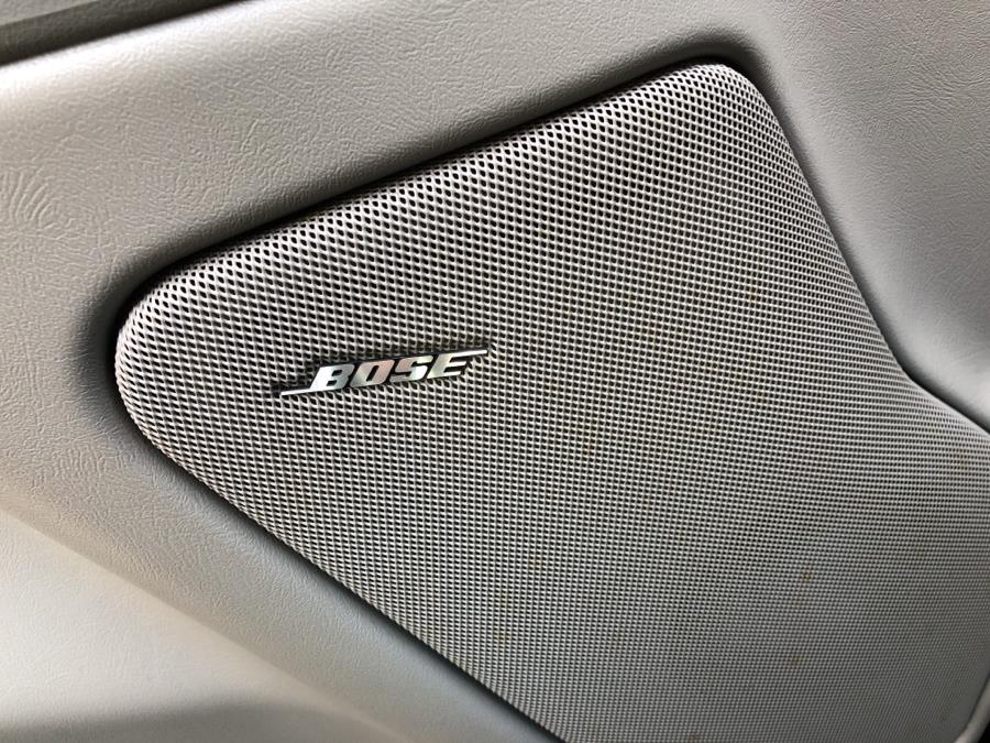 Used Chevrolet Suburban 4dr 1500 4WD Z71 2004 | National Auto Brokers, Inc.. Waterbury, Connecticut Used Chevrolet Suburban 4dr 1500 4WD Z71 2004 | National Auto Brokers, Inc.. Waterbury, Connecticut
