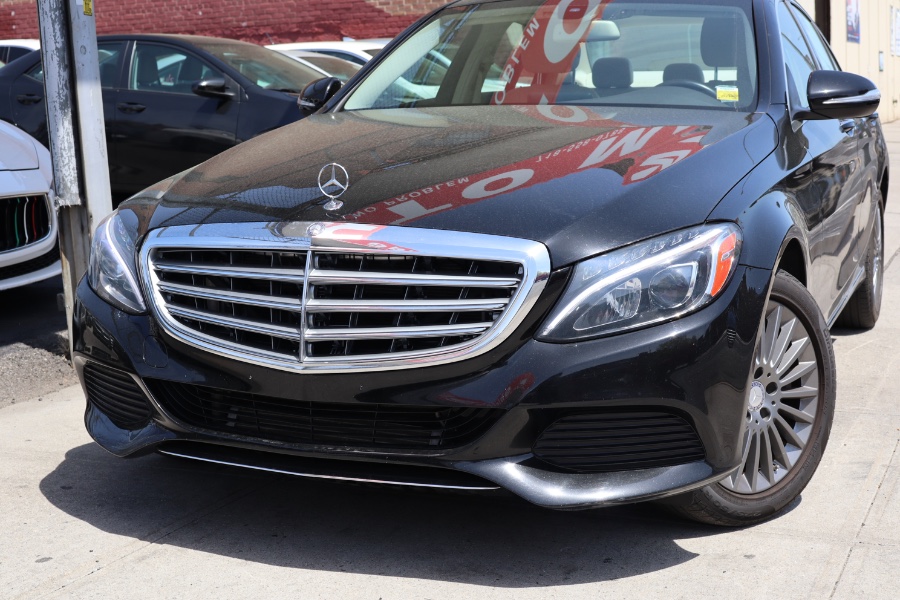 Used Mercedes-Benz C-Class 4dr Sdn C 300 4MATIC 2015 | Hillside Auto Mall Inc.. Jamaica, New York Used Mercedes-Benz C-Class 4dr Sdn C 300 4MATIC 2015 | Hillside Auto Mall Inc.. Jamaica, New York