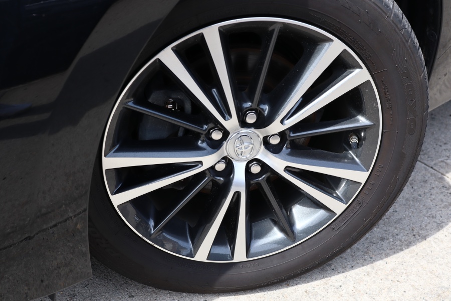2019 Toyota Corolla LE CVT (Natl), available for sale in Jamaica, New York | Hillside Auto Mall Inc.. Jamaica, New York 2019 Toyota Corolla LE CVT (Natl), available for sale in Jamaica, New York | Hillside Auto Mall Inc.. Jamaica, New York