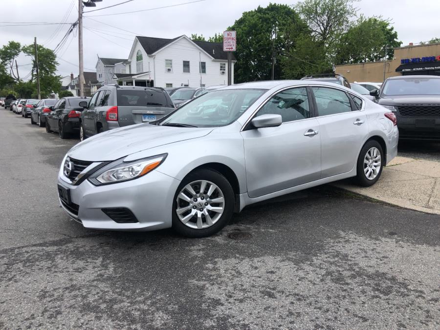 Used Nissan Altima 2.5 SR Sedan 2018 | Signature Auto Sales. Franklin Square, New York Used Nissan Altima 2.5 SR Sedan 2018 | Signature Auto Sales. Franklin Square, New York