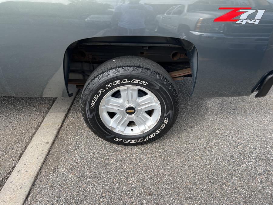 2011 Chevrolet Silverado 1500 4WD Reg Cab 119.0' LT, available for sale in Lodi, New Jersey | Route 46 Auto Sales Inc. Lodi, New Jersey 2011 Chevrolet Silverado 1500 4WD Reg Cab 119.0' LT, available for sale in Lodi, New Jersey | Route 46 Auto Sales Inc. Lodi, New Jersey