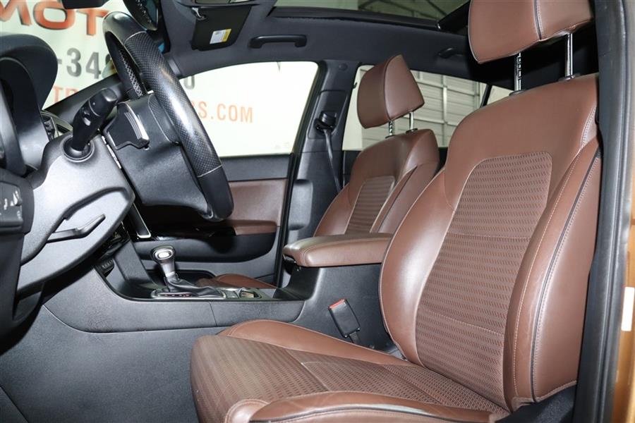 2017 Kia Sportage SX, available for sale in Paterson, New Jersey | Fast Track Motors. Paterson, New Jersey 2017 Kia Sportage SX, available for sale in Paterson, New Jersey | Fast Track Motors. Paterson, New Jersey