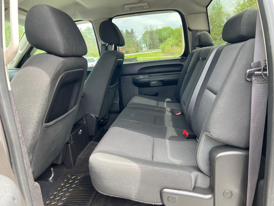 2014 GMC Sierra 2500HD 4WD Crew Cab 153.7" SLE, available for sale in Bangor , Maine | Pray's Auto Sales . Bangor , Maine 2014 GMC Sierra 2500HD 4WD Crew Cab 153.7" SLE, available for sale in Bangor , Maine | Pray's Auto Sales . Bangor , Maine
