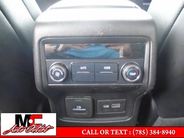 2020 GMC Acadia AWD 4dr SLT, available for sale in Colby, Kansas | M C Auto Outlet Inc. Colby, Kansas 2020 GMC Acadia AWD 4dr SLT, available for sale in Colby, Kansas | M C Auto Outlet Inc. Colby, Kansas