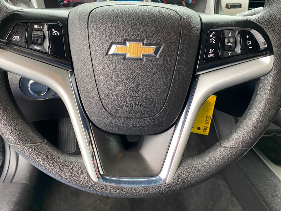 Used Chevrolet Camaro 2dr Cpe LS w/1LS 2015 | Lava Motors 2 Inc. Canton, Connecticut Used Chevrolet Camaro 2dr Cpe LS w/1LS 2015 | Lava Motors 2 Inc. Canton, Connecticut