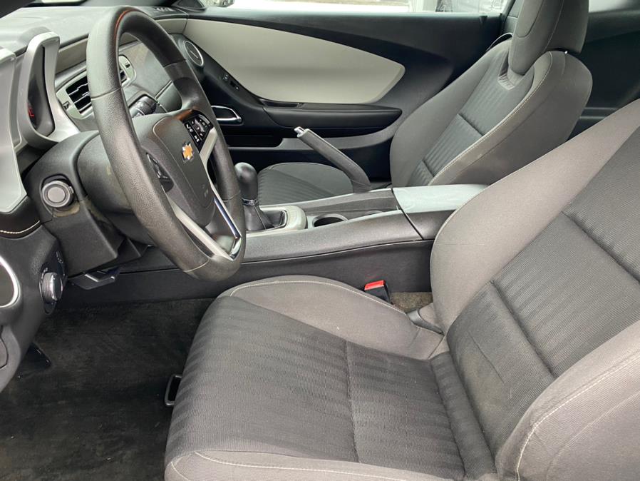Used Chevrolet Camaro 2dr Cpe LS w/1LS 2015 | Lava Motors 2 Inc. Canton, Connecticut Used Chevrolet Camaro 2dr Cpe LS w/1LS 2015 | Lava Motors 2 Inc. Canton, Connecticut