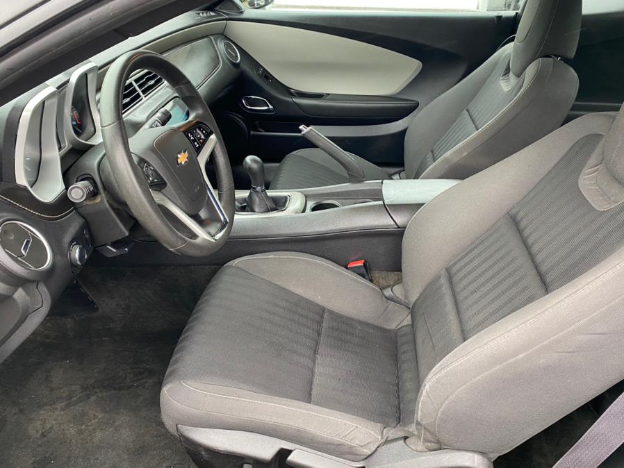 Used Chevrolet Camaro 2dr Cpe LS w/1LS 2015 | Lava Motors 2 Inc. Canton, Connecticut Used Chevrolet Camaro 2dr Cpe LS w/1LS 2015 | Lava Motors 2 Inc. Canton, Connecticut