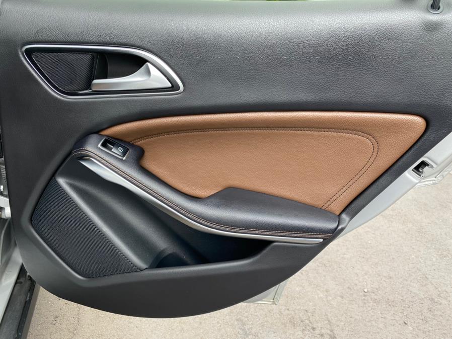 Used Mercedes-Benz GLA 4MATIC 4dr GLA 250 2016 | Lava Motors 2 Inc. Canton, Connecticut Used Mercedes-Benz GLA 4MATIC 4dr GLA 250 2016 | Lava Motors 2 Inc. Canton, Connecticut