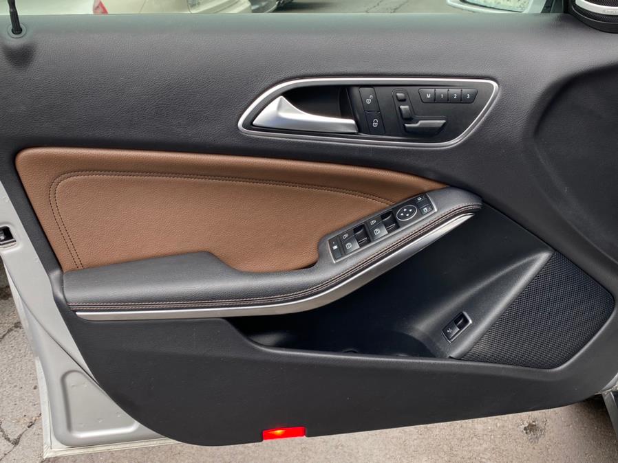 Used Mercedes-Benz GLA 4MATIC 4dr GLA 250 2016 | Lava Motors 2 Inc. Canton, Connecticut Used Mercedes-Benz GLA 4MATIC 4dr GLA 250 2016 | Lava Motors 2 Inc. Canton, Connecticut
