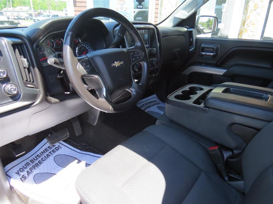 Used Chevrolet Silverado 1500 LT 4x4 4dr Crew Cab 5.8 ft. SB 2017 | Lake City Exports Inc. Auburn, Maine Used Chevrolet Silverado 1500 LT 4x4 4dr Crew Cab 5.8 ft. SB 2017 | Lake City Exports Inc. Auburn, Maine