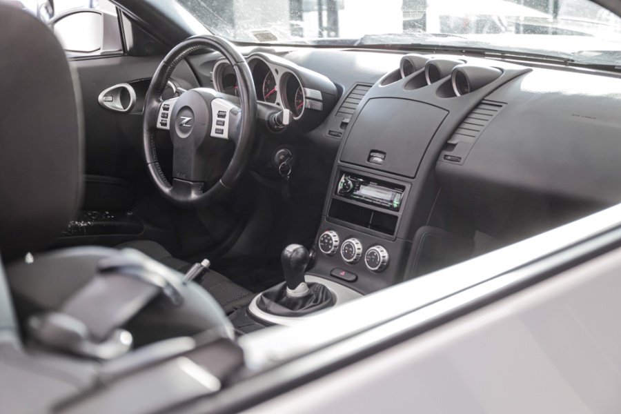Used Nissan 350Z 2dr Roadster Man Enthusiast 2008 | 26 Motors Long Island. ELMONT, New York Used Nissan 350Z 2dr Roadster Man Enthusiast 2008 | 26 Motors Long Island. ELMONT, New York