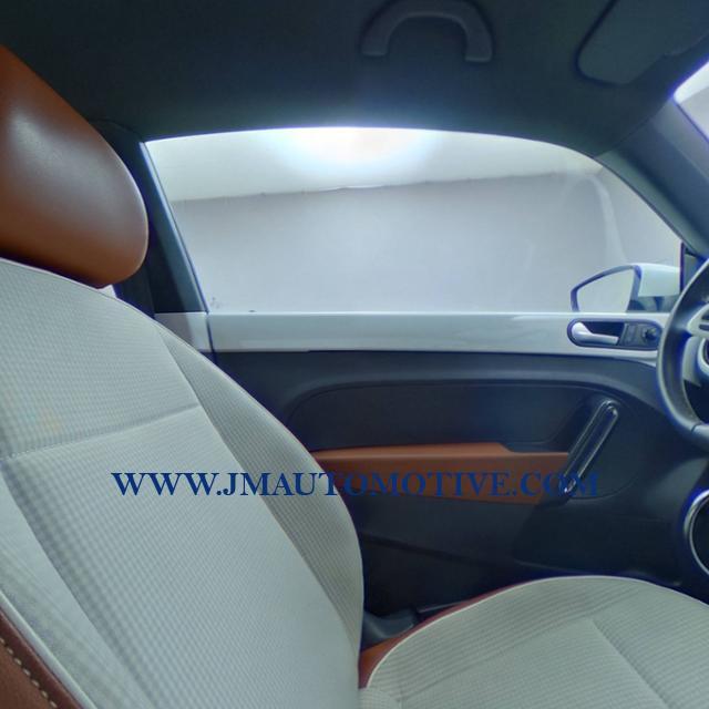 2015 Volkswagen Beetle 2dr Auto 1.8T PZEV, available for sale in Naugatuck, Connecticut | J&M Automotive Sls&Svc LLC. Naugatuck, Connecticut 2015 Volkswagen Beetle 2dr Auto 1.8T PZEV, available for sale in Naugatuck, Connecticut | J&M Automotive Sls&Svc LLC. Naugatuck, Connecticut