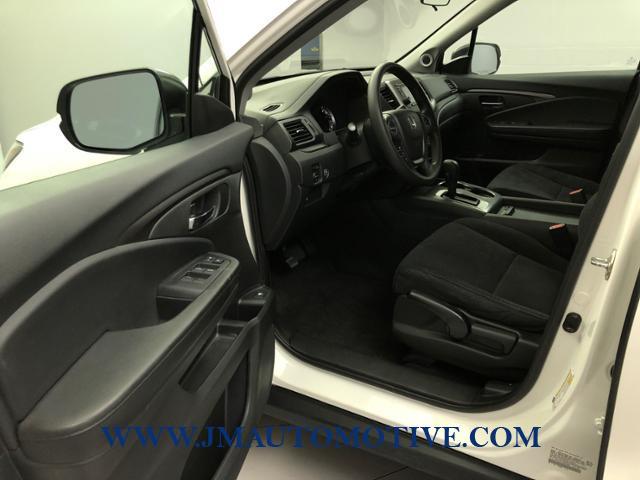 Used Honda Pilot LX AWD 2018 | J&M Automotive Sls&Svc LLC. Naugatuck, Connecticut Used Honda Pilot LX AWD 2018 | J&M Automotive Sls&Svc LLC. Naugatuck, Connecticut