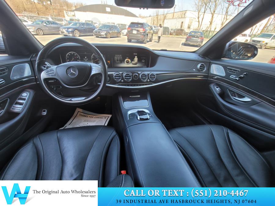 Used Mercedes-Benz S-Class S 550 4MATIC Sedan 2017 | AW Auto & Truck Wholesalers, Inc. Hasbrouck Heights, New Jersey Used Mercedes-Benz S-Class S 550 4MATIC Sedan 2017 | AW Auto & Truck Wholesalers, Inc. Hasbrouck Heights, New Jersey